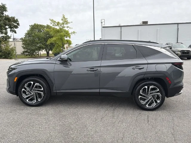 Used 2025 Gray Hyundai Limited image 10