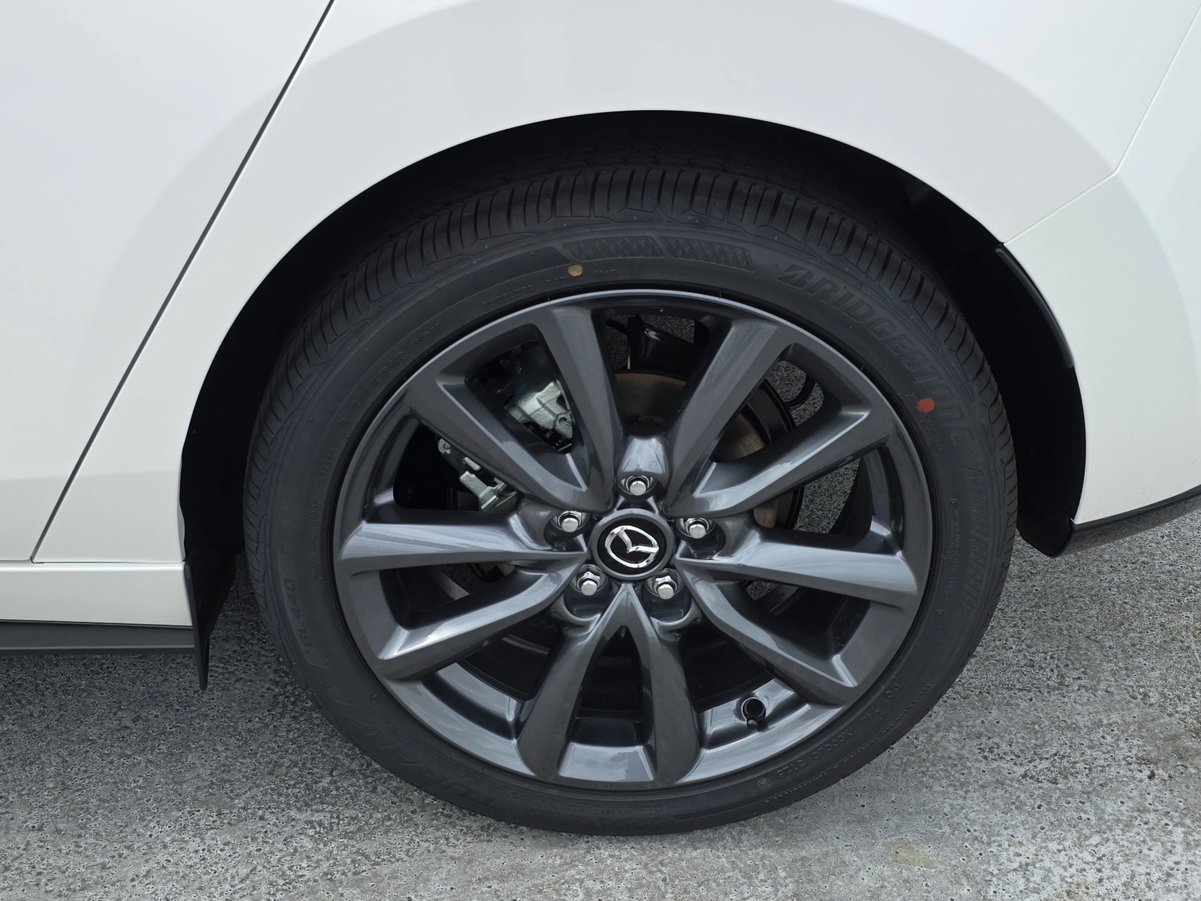 New 2026 Snowflake White Pearl Mazda 2.5 S Preferred image 4
