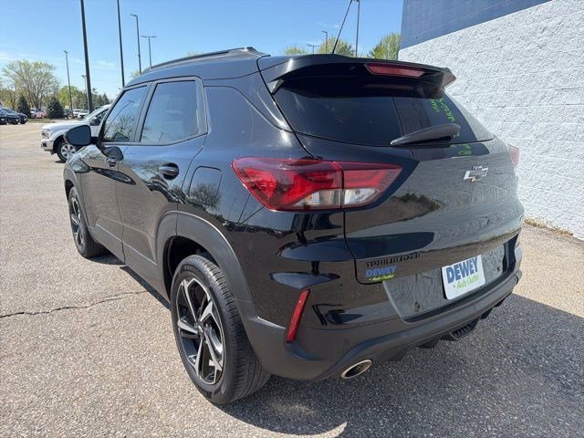 Used 2021 Mosaic Black Metallic Chevrolet RS image 3