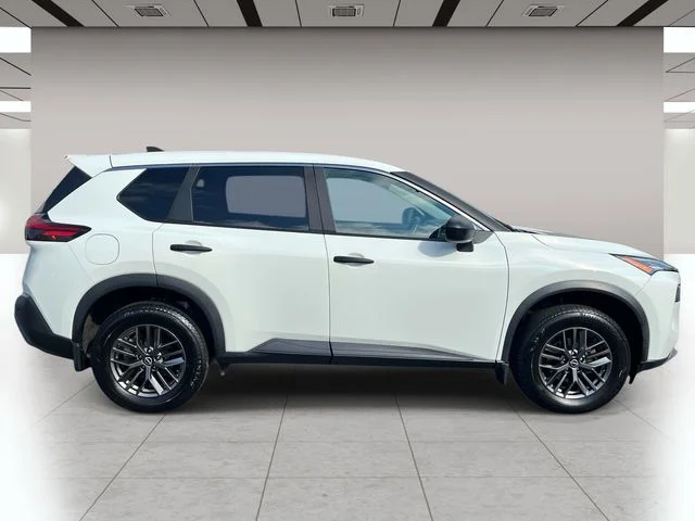 Used 2023 White Nissan S image 2