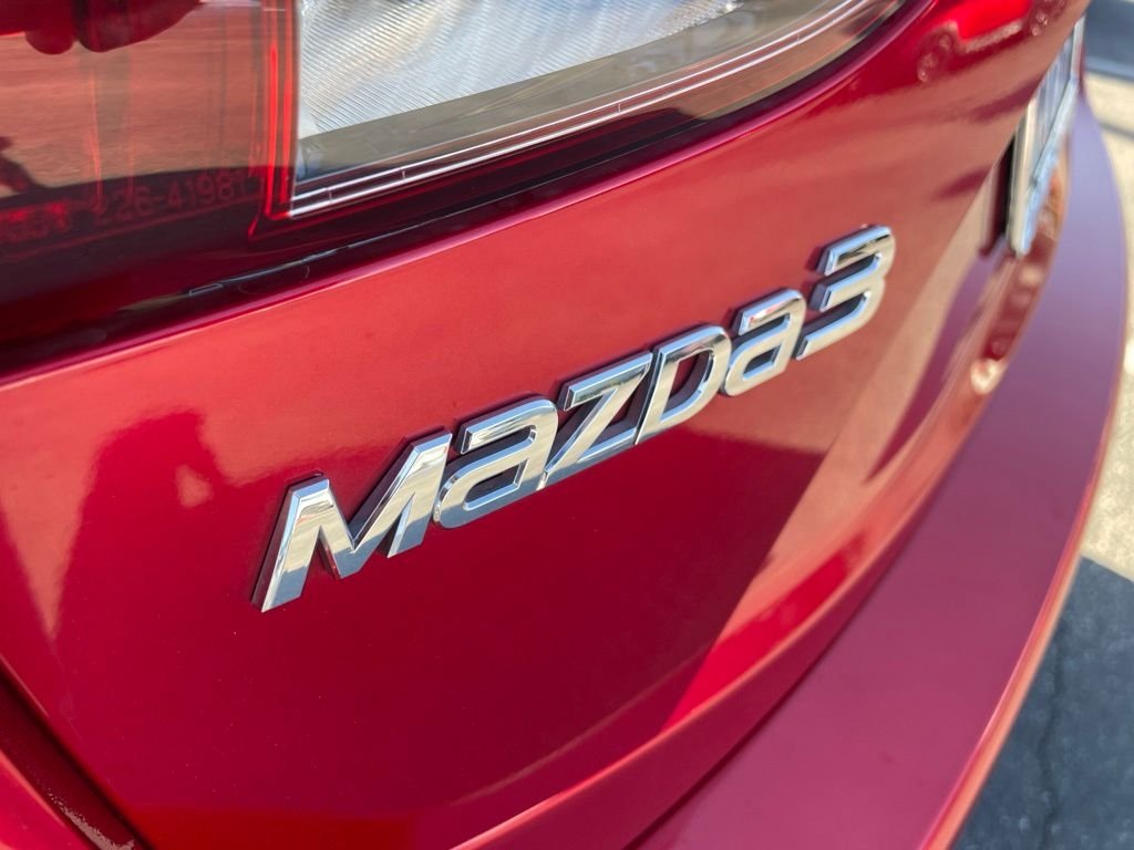 Used 2017 Red Metallic Mazda Grand Touring image 12