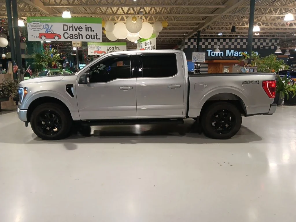 Certified Used 2023 Silver Ford XLT image 9