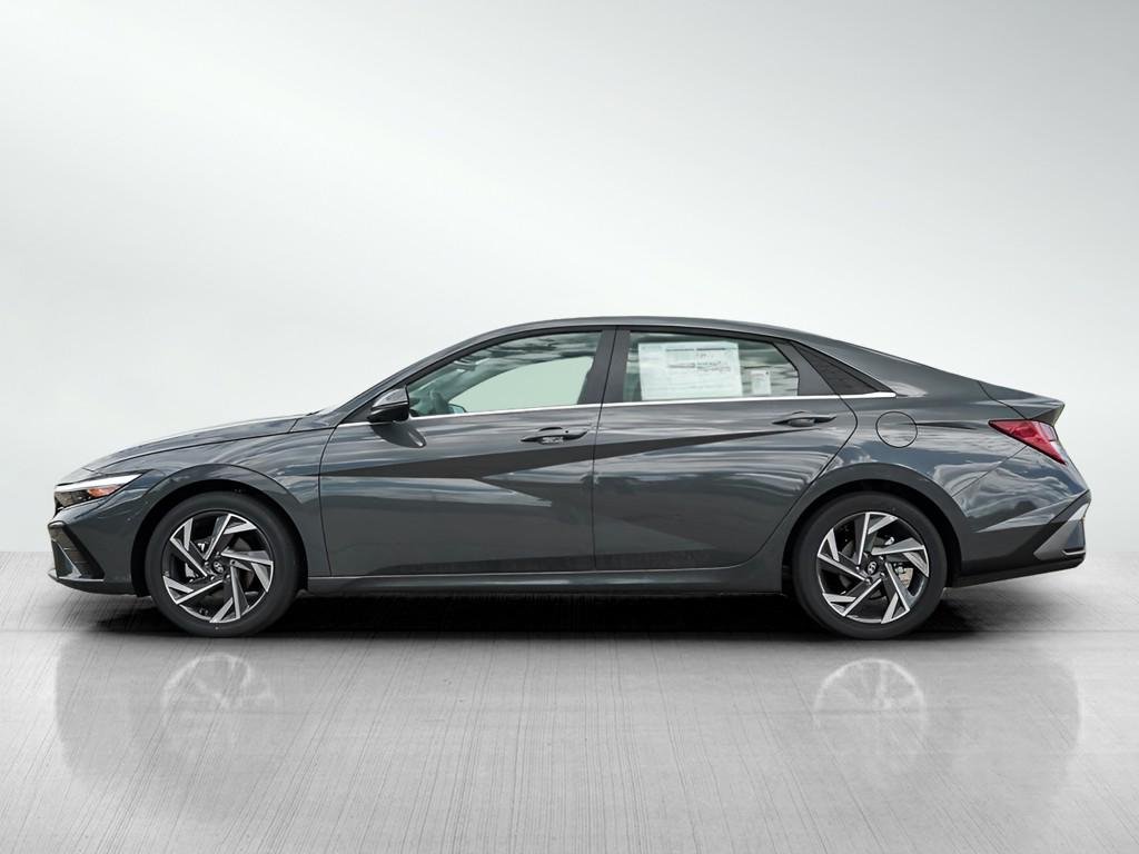 New 2026 Ecotronic Gray Hyundai Limited Sedan FWD image 28