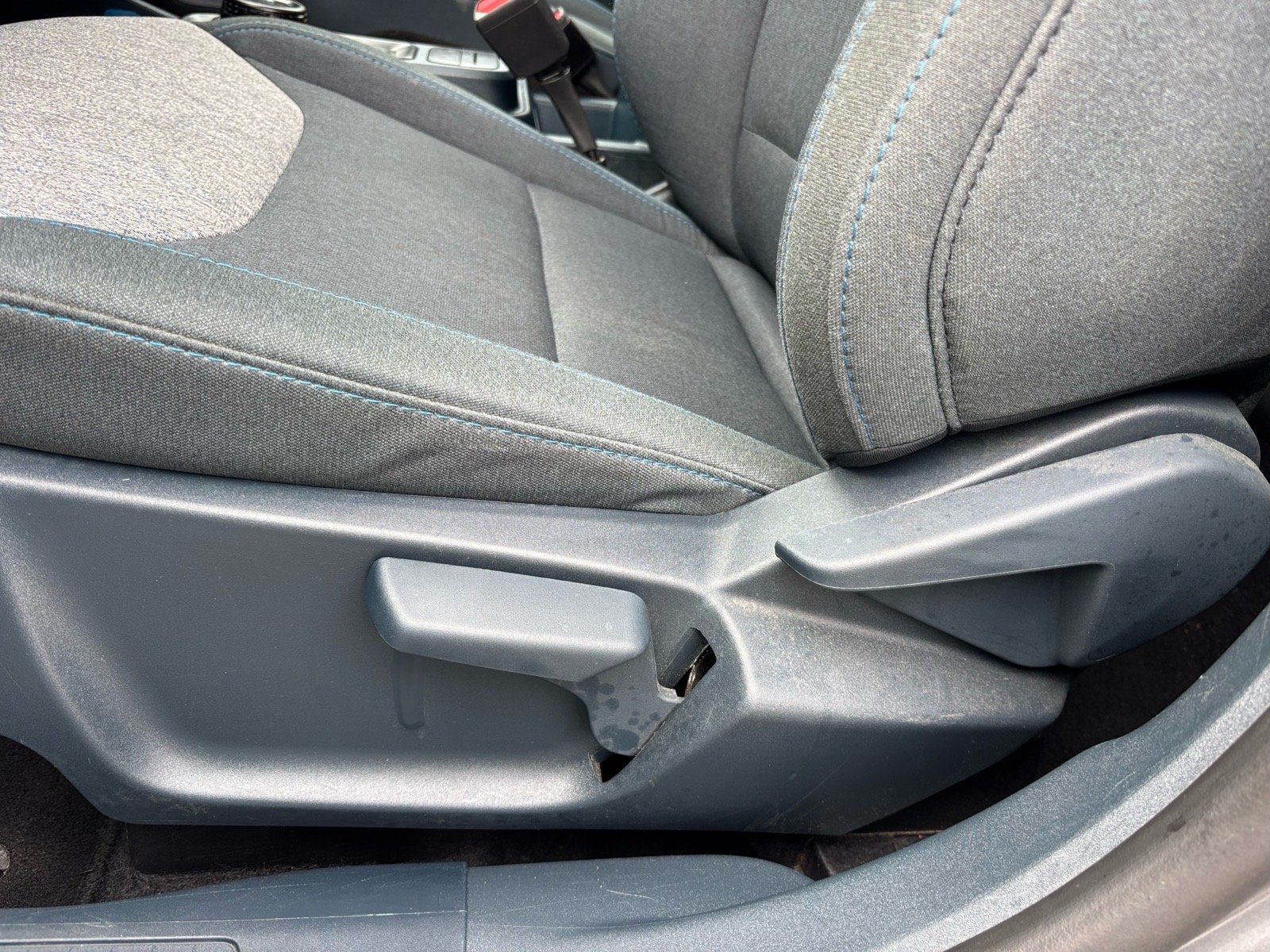 Used 2026 Carbonized Gray Metallic Ford XLT image 10