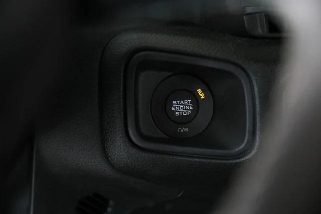 Used 2025 Red Jeep Sport S image 13