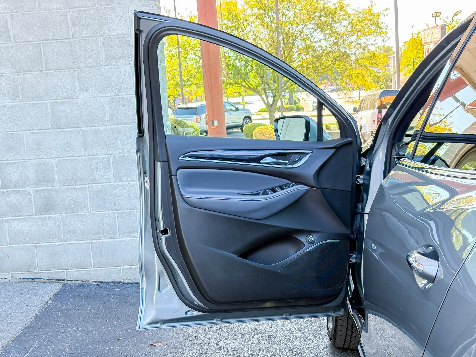 Used 2024 Gray Buick Essence image 11