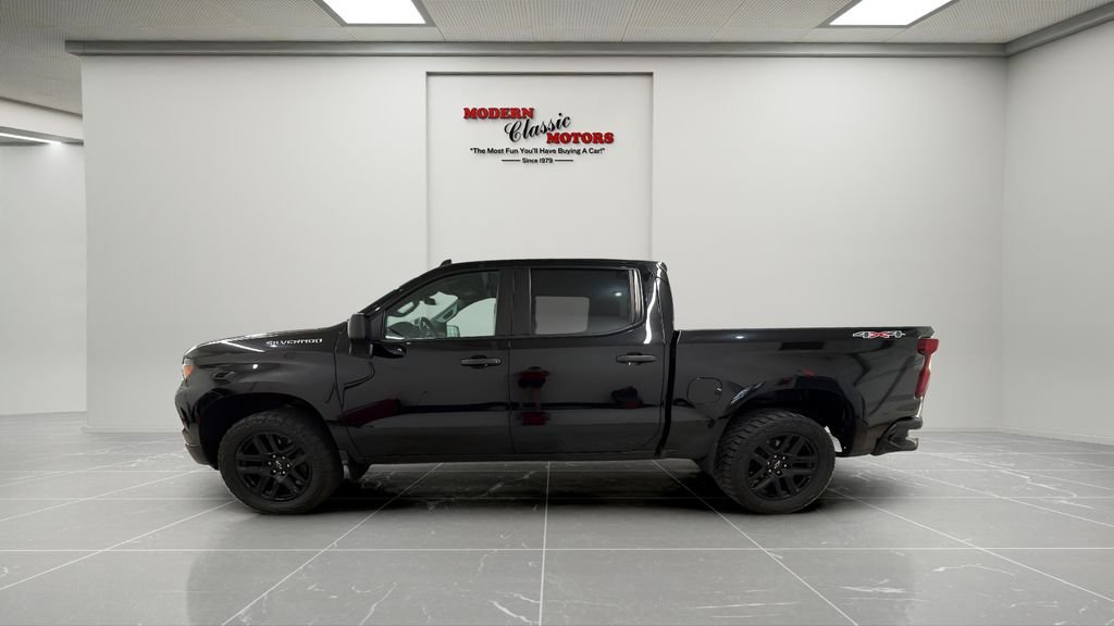 Used 2022 Black Chevrolet Custom image 2