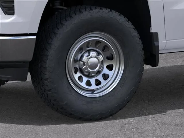 New 2026 Summit White Chevrolet WT image 9
