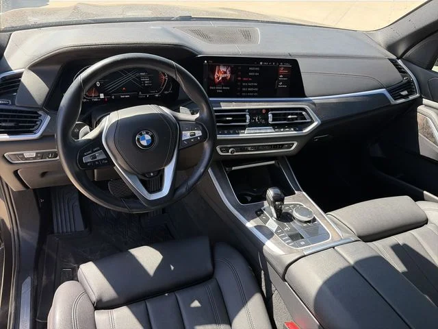 Used 2022 Black BMW sDrive40i image 13