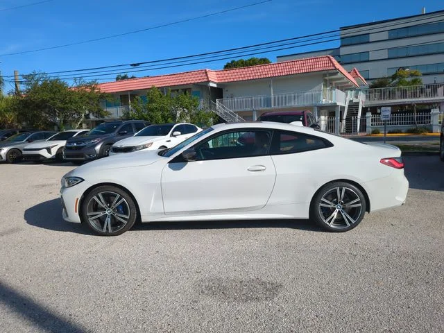 Used 2021 White BMW M440i xDrive image 3