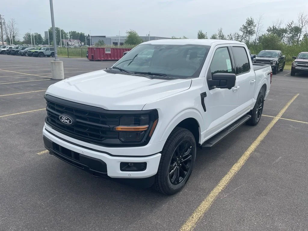 Used 2026 White Ford XLT image 1