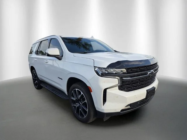 Used 2022 White Chevrolet RST image 1