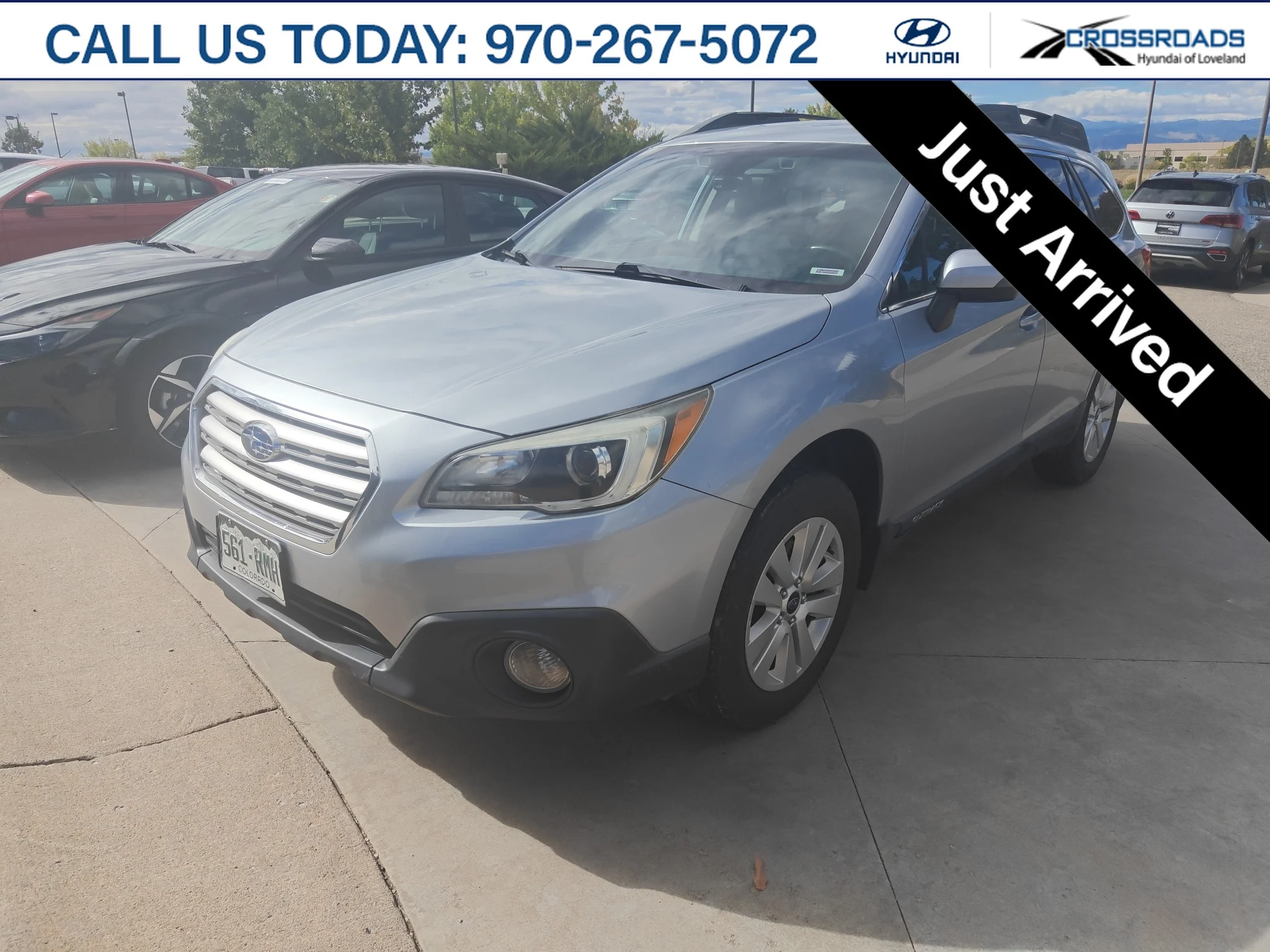 Used 2017 Ice Silver Metallic Subaru Premium image 1