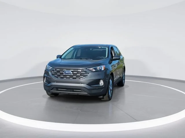Used 2024 Gray Ford Titanium image 3