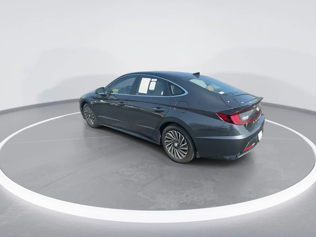 Used 2023 Gray Hyundai Limited image 6