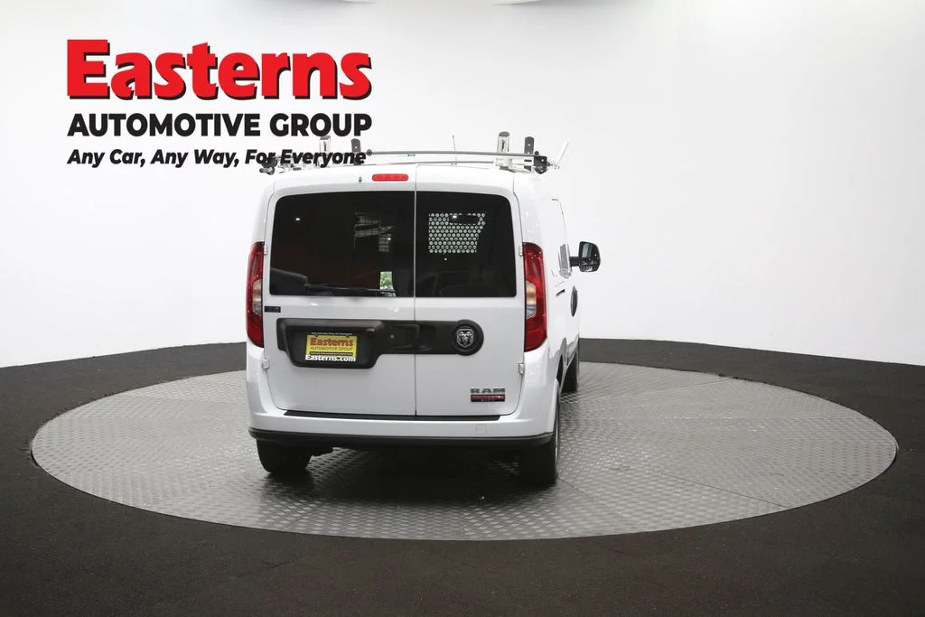 Used 2022 White Ram Base image 35