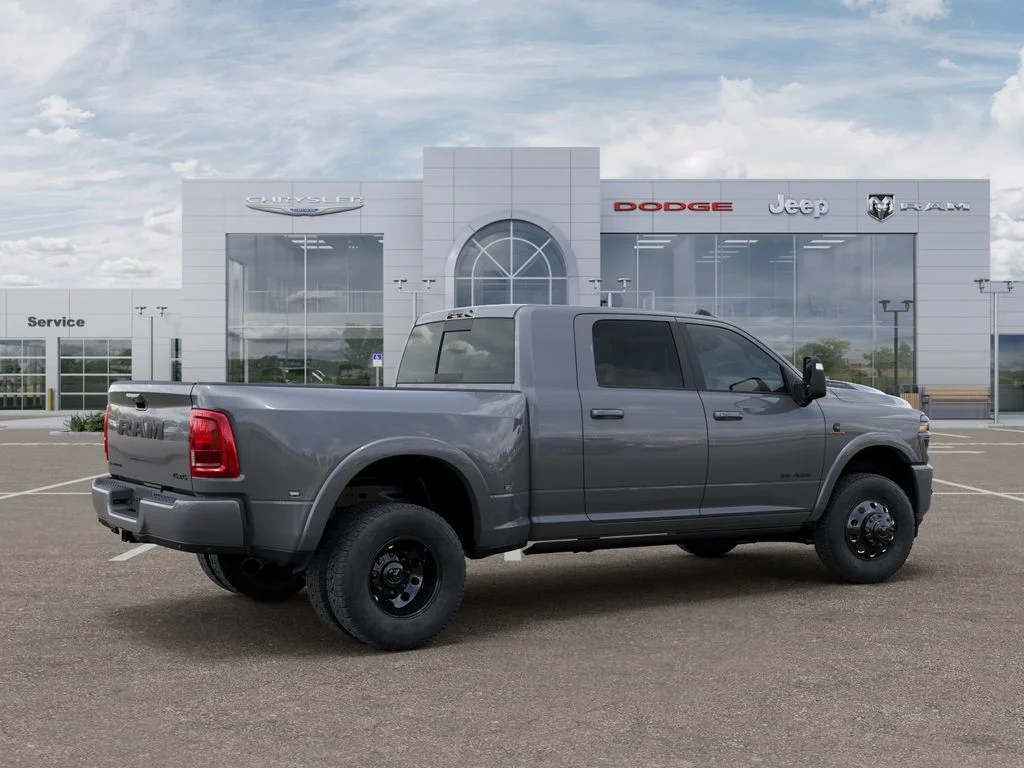 New 2026 Ceramic Gray Clear-Coat Exterior Paint RAM Limited image 4