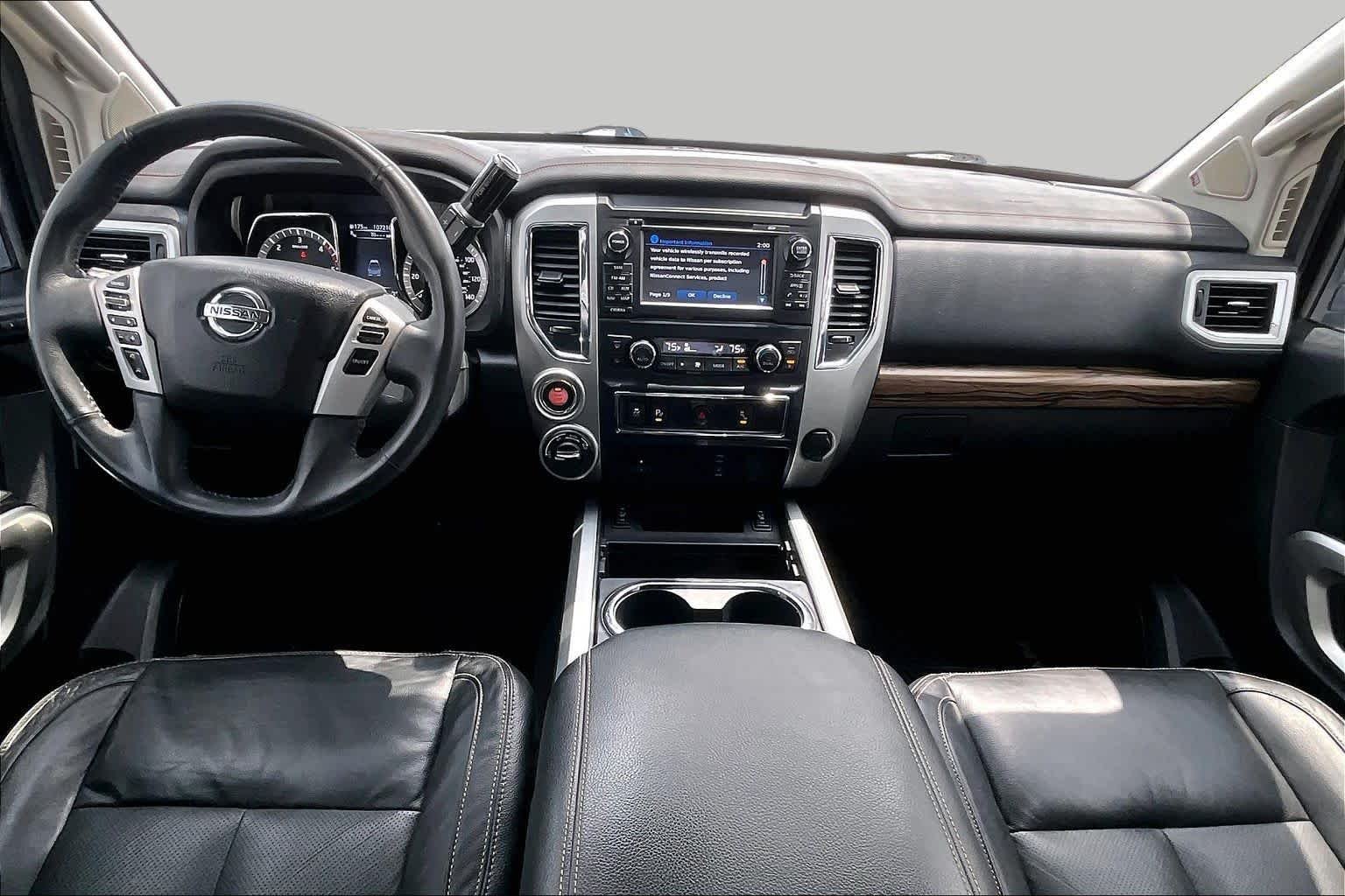 Used 2017 Deep Blue Pearl Nissan SL image 16