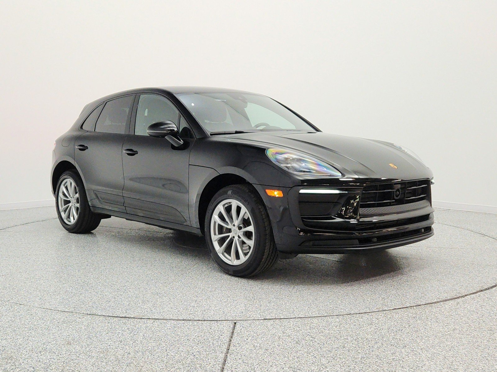 Used 2023 Black Porsche AWD image 4
