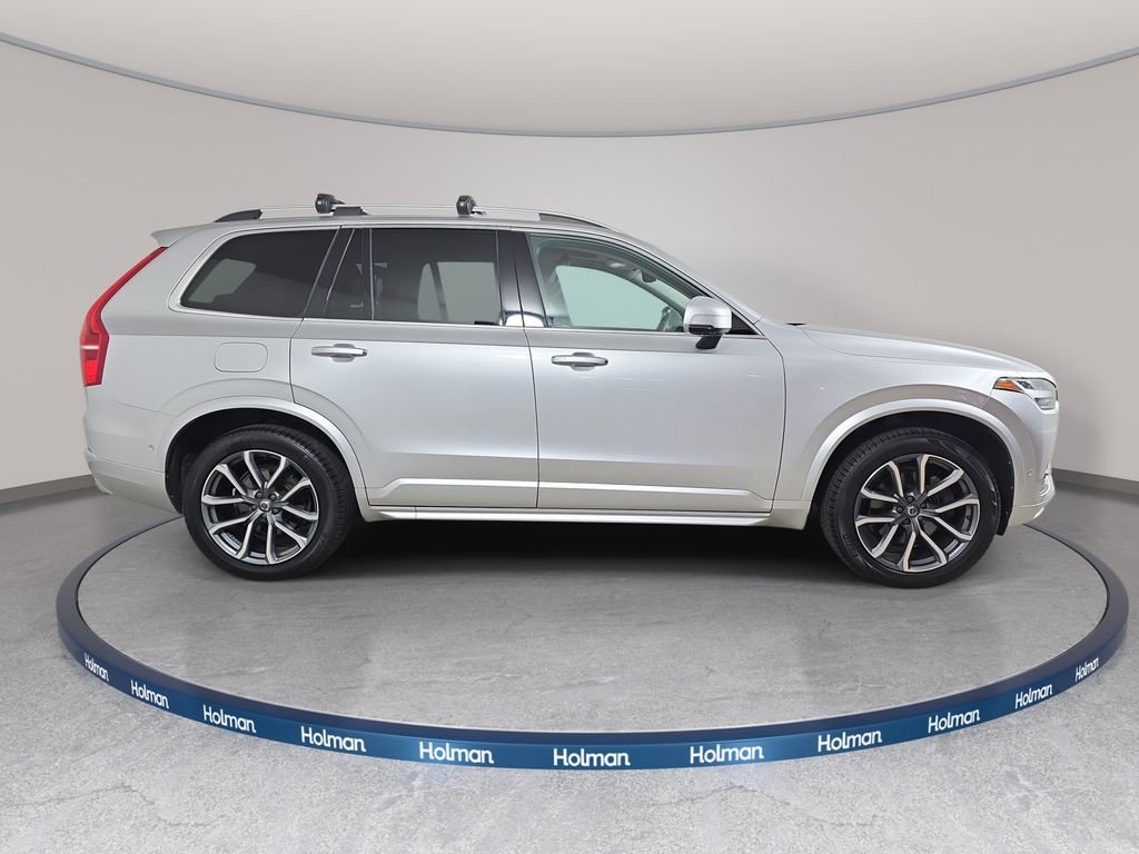 Used 2017 Bright Silver Metallic Volvo T6 Momentum image 5
