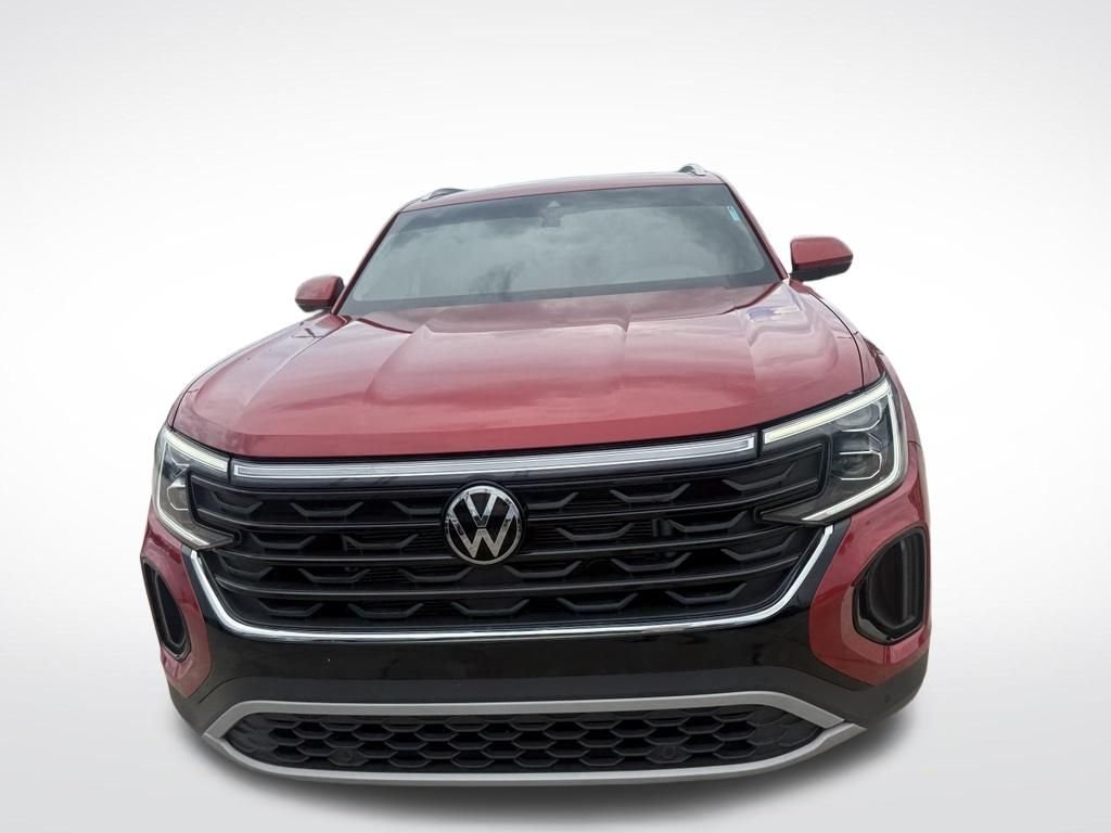 Used 2024 Red Volkswagen 2.0T SEL image 2