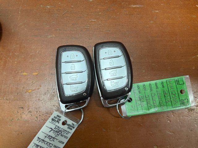Used 2018 Blue Hyundai Sport 2.0T image 41