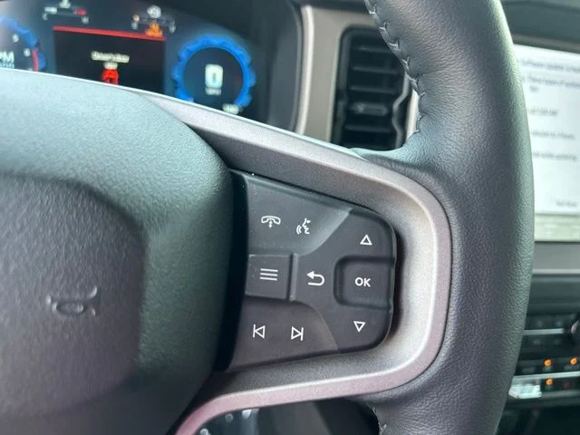 Used 2025 Beige Ford Outer Banks image 19
