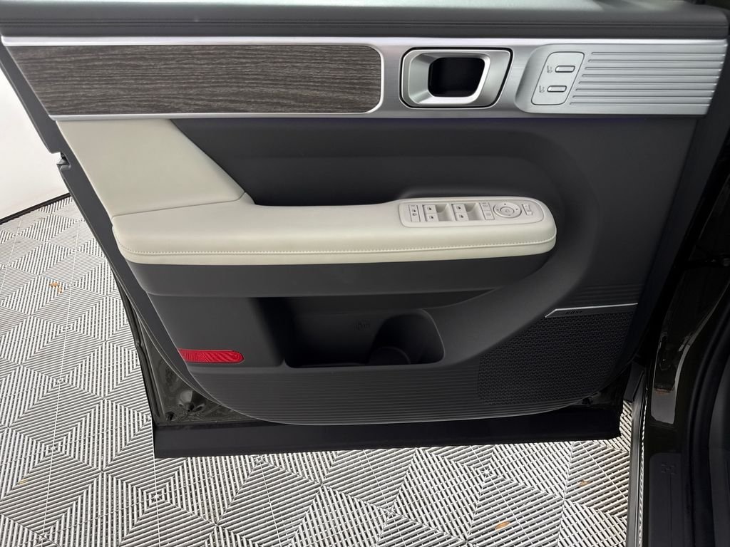 2024 Hyundai Santa Fe Limited - Photo 12
