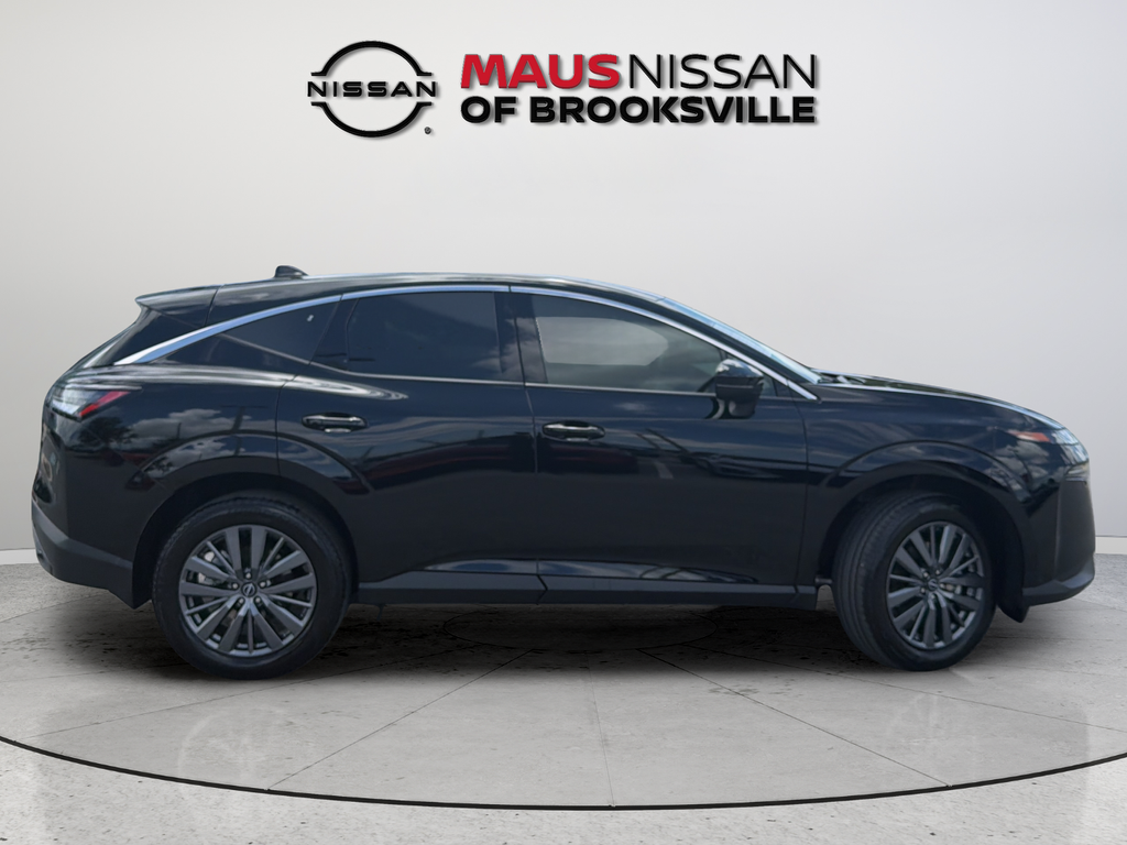 New 2026 Black Nissan SL image 13