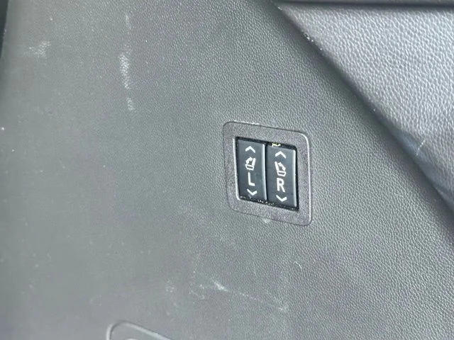 Used 2019 Gray Buick Avenir image 21