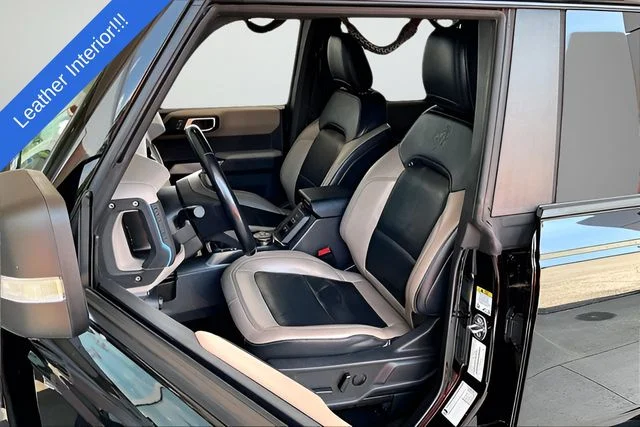 Used 2023 Black Ford Wildtrak image 18