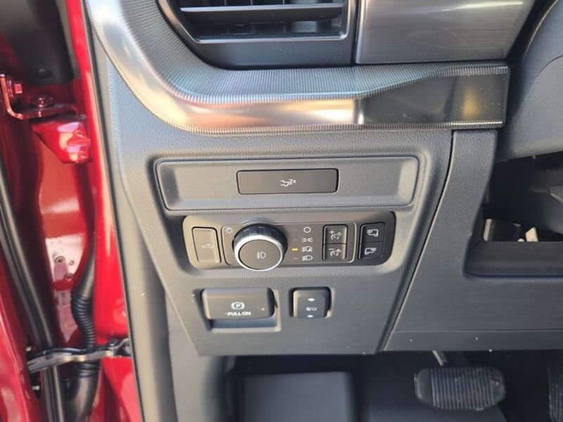 New 2026 Ruby Red Metallic Tinted Clearcoat Ford Lariat® image 25