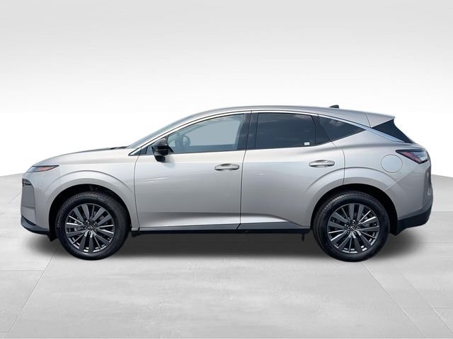 New 2026 Gold Nissan SL image 5