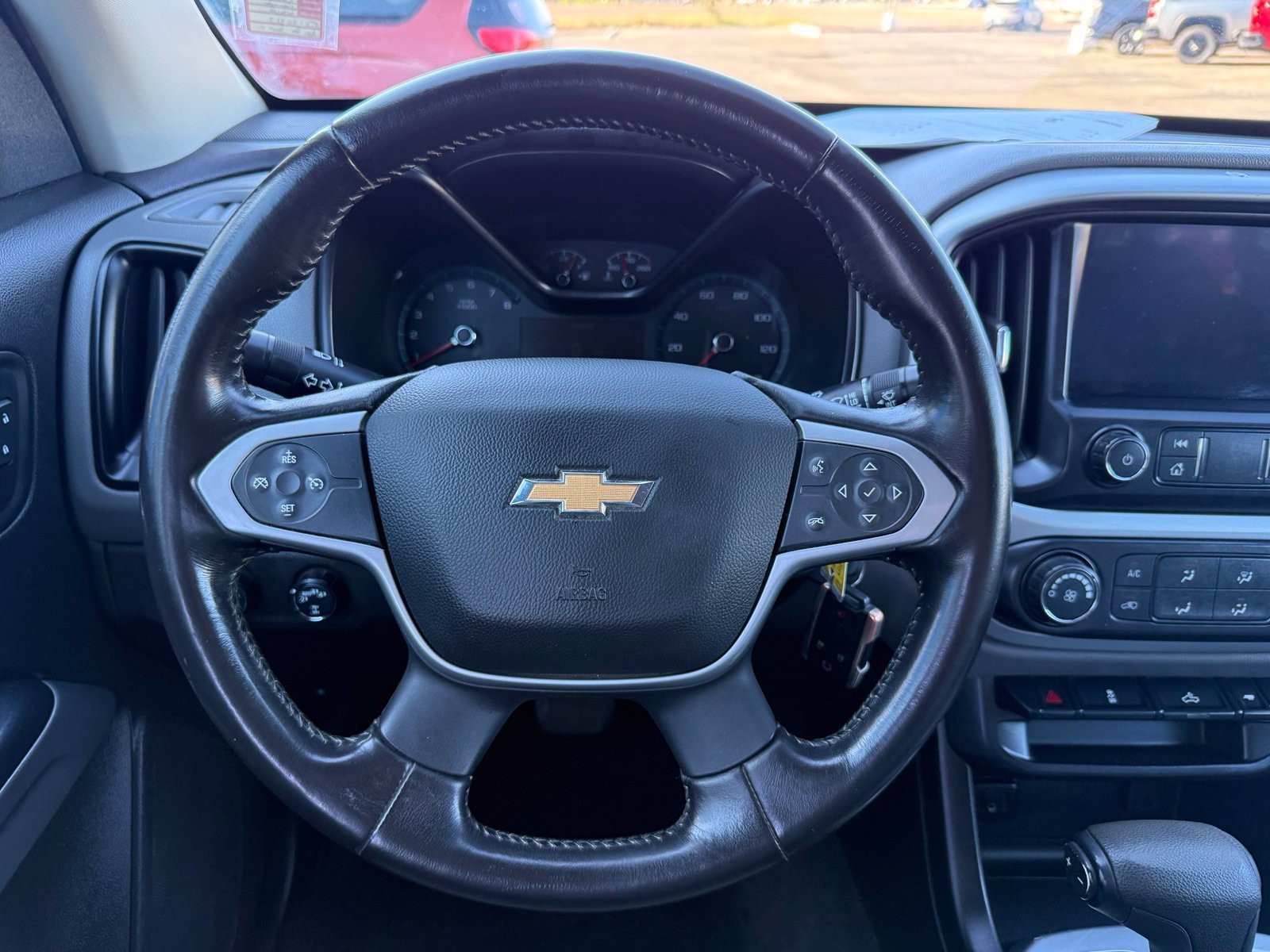 Used 2020 SUMMIT WHITE Chevrolet 4WD LT image 14