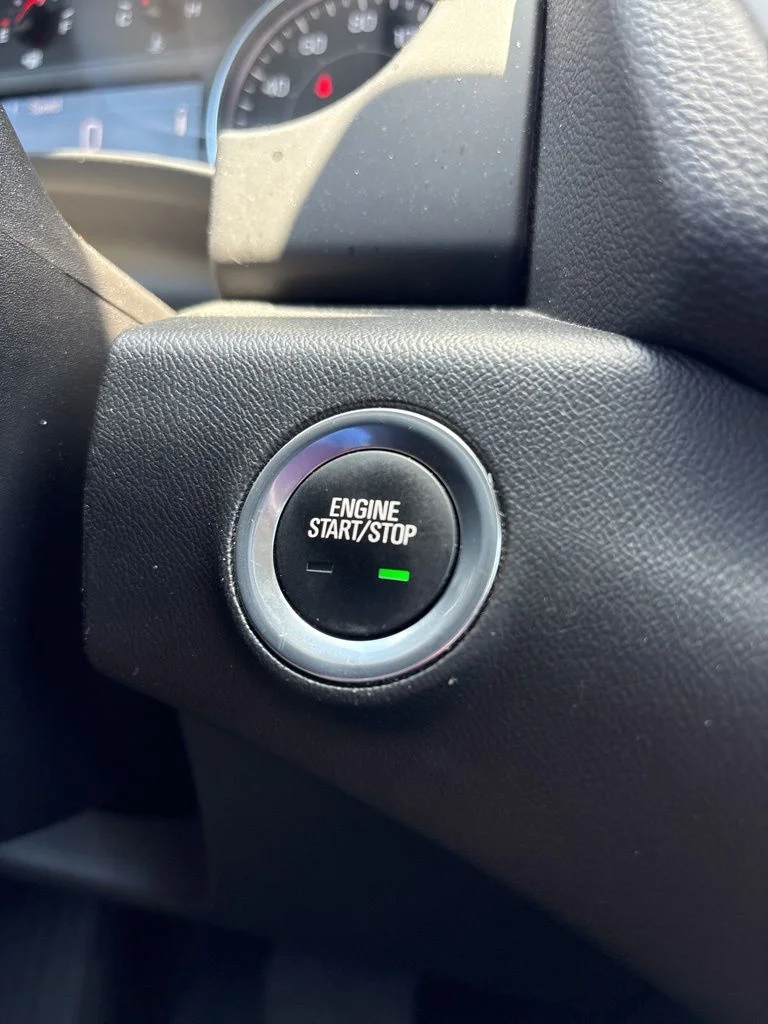 Used 2024 Summit White GMC SLE image 30