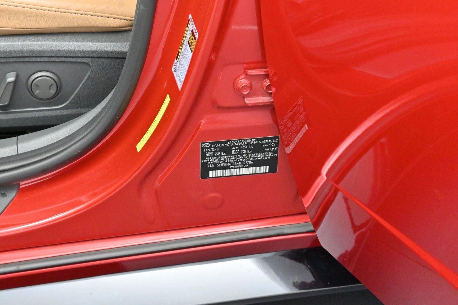 Used 2021 Calypso Red Hyundai Limited image 41