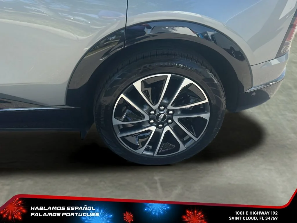 Used 2025 Argent Silver Metallic Cadillac Sport 2 image 35