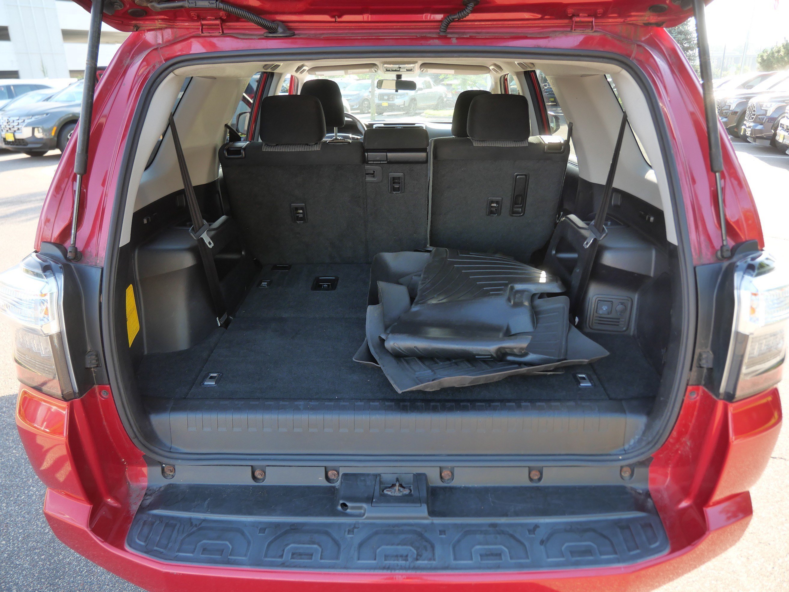 Certified Used 2016 Barcelona Red Metallic Toyota SR5 image 18