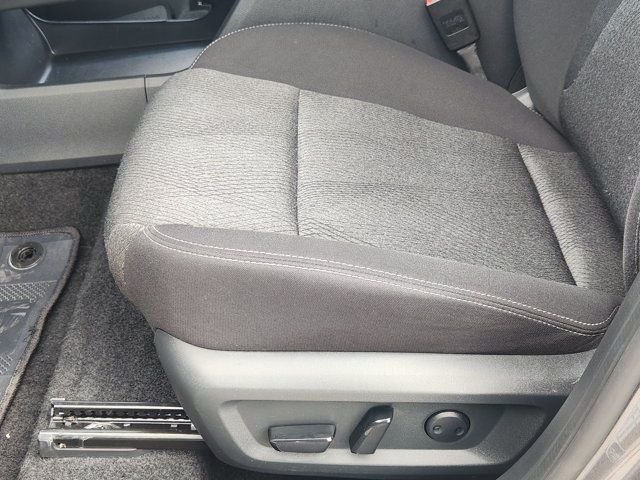 Used 2025 Gray Nissan SV image 24