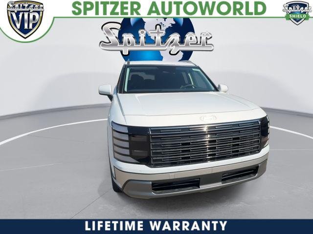 New 2026 White Hyundai SEL 7P image 3