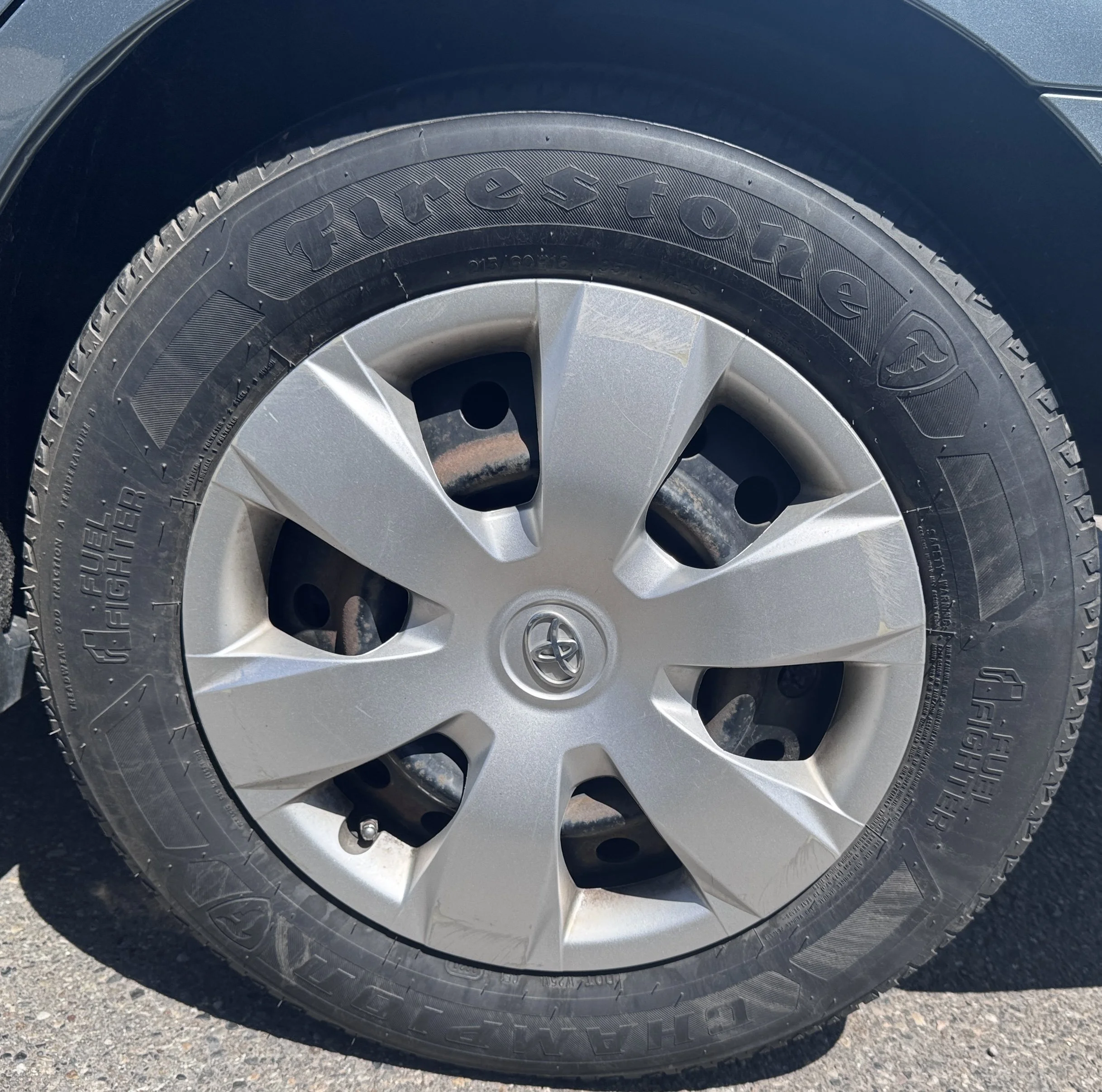 Used 2008  Toyota LE image 55