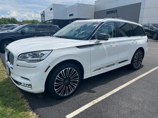 2023 Lincoln Aviator Black Label AWD's photo