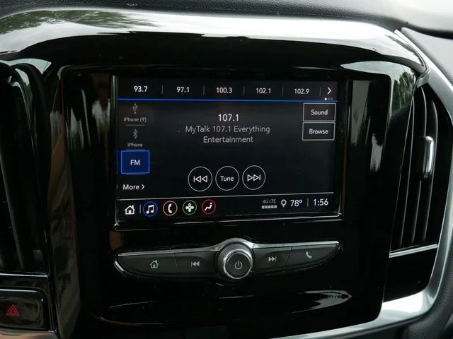 Used 2020 Black Chevrolet LS image 23