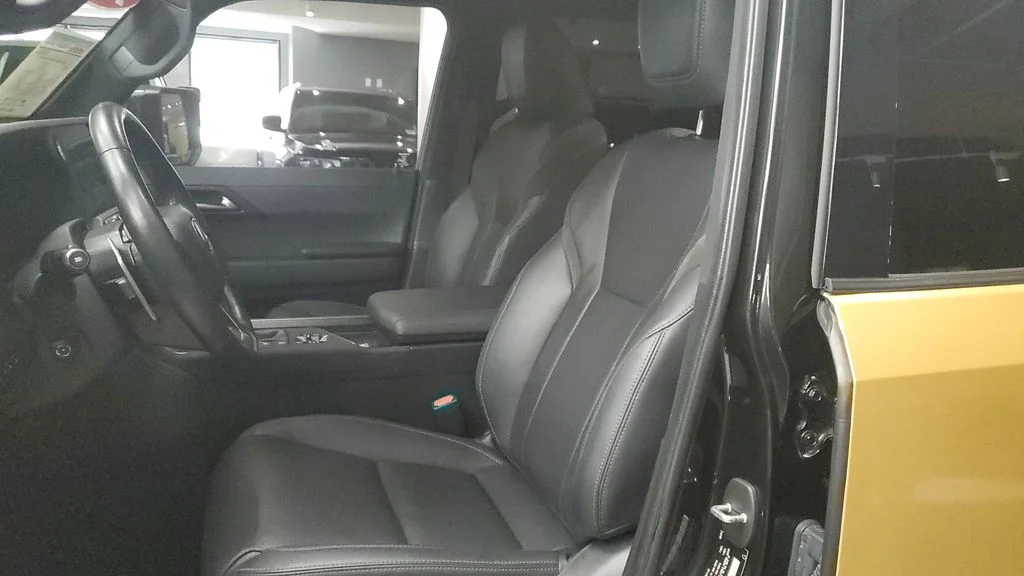 Used 2024 Black Lexus 550 Overtrail+ image 19