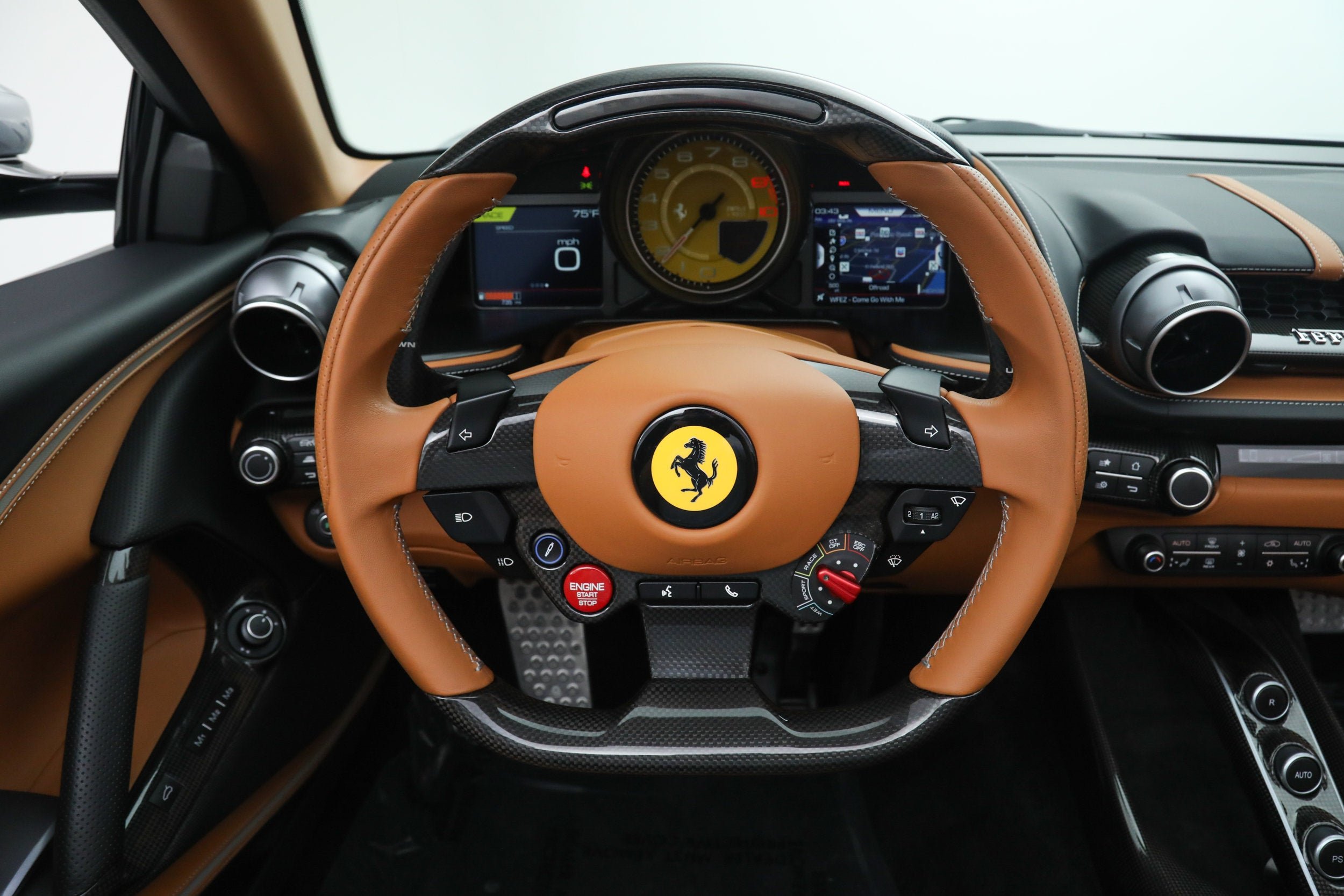 Certified Used 2023 Grigio Titanio Metall Ferrari  image 6