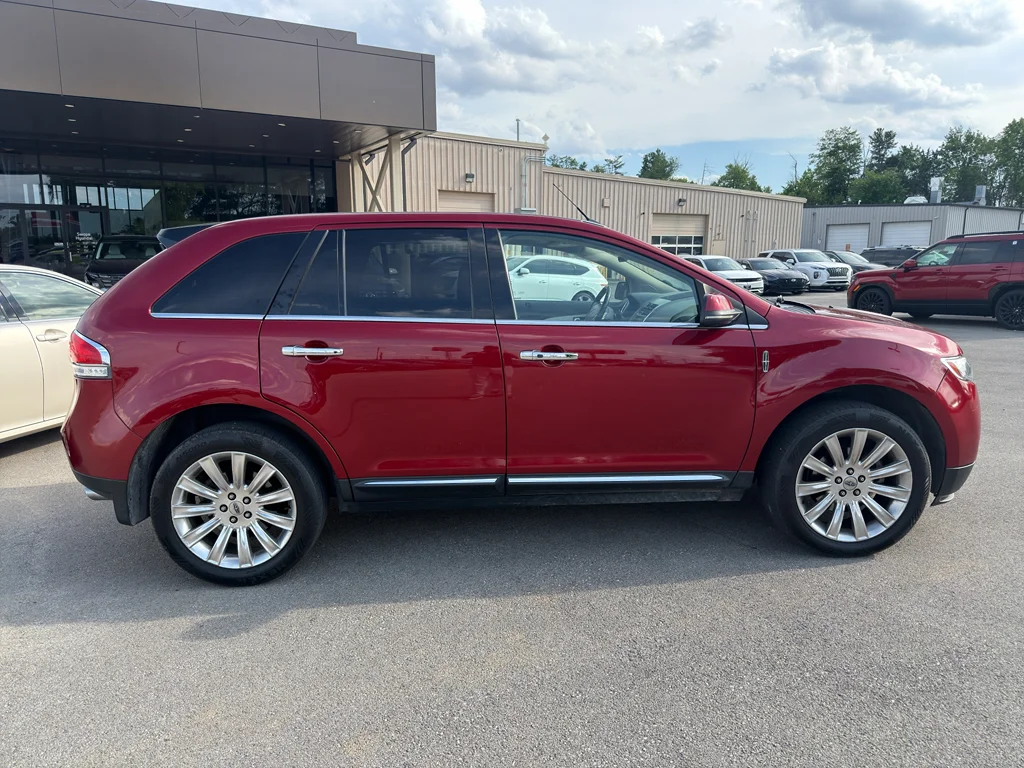Used 2013 Lincoln MKX Base with VIN 2LMDJ6JK8DBL04277 for sale in Radcliff, KY
