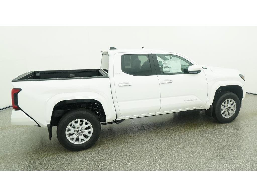 New 2026 Ice Cap Toyota SR5 image 10