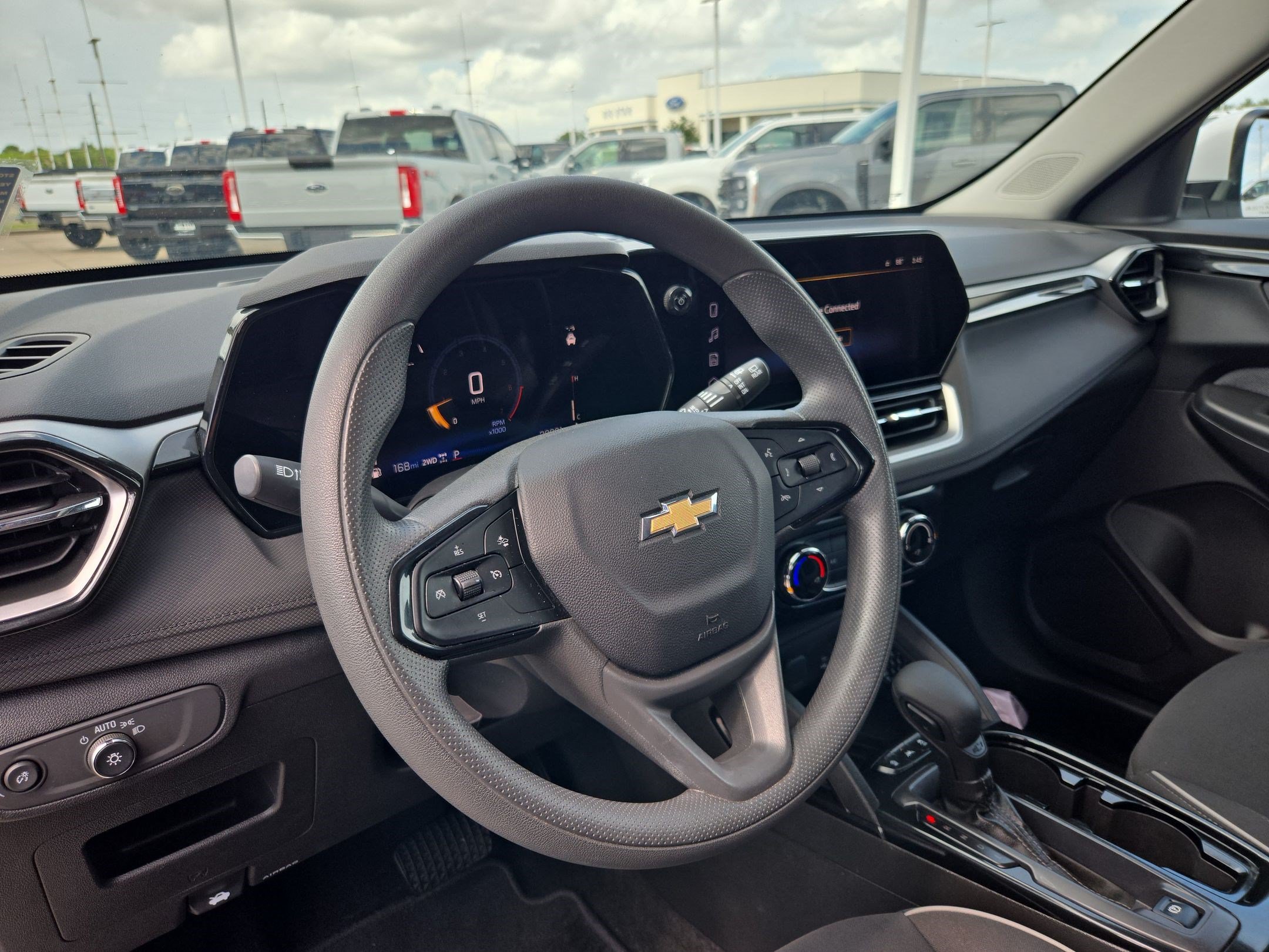 Used 2025 Summit White Chevrolet LT image 13