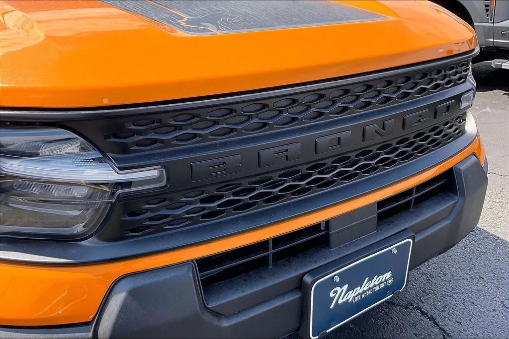 New 2026 Orange Fury Metallic Tri-Coat Ford Big Bend® image 31