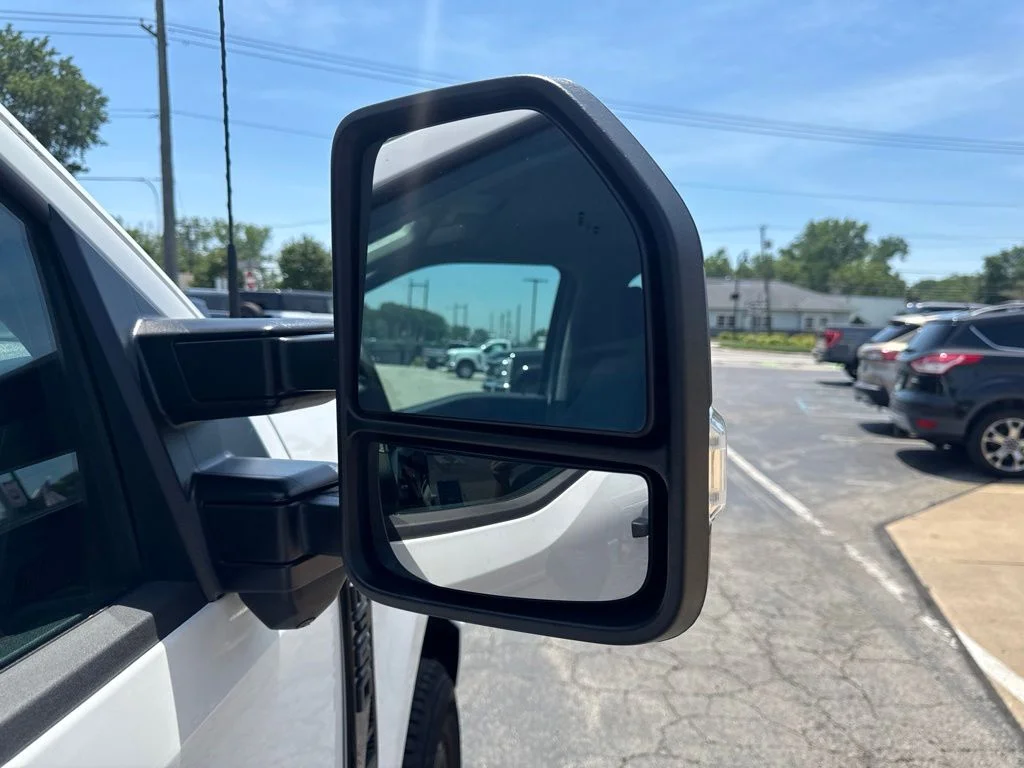Certified Used 2024 Oxford White Ford XL image 42